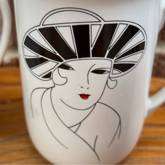 Vintage 1985 Seymour Mann ART DECO Coffee Mugs Line Drawing Ladies Set Of 4 - Picture 6 of 10
